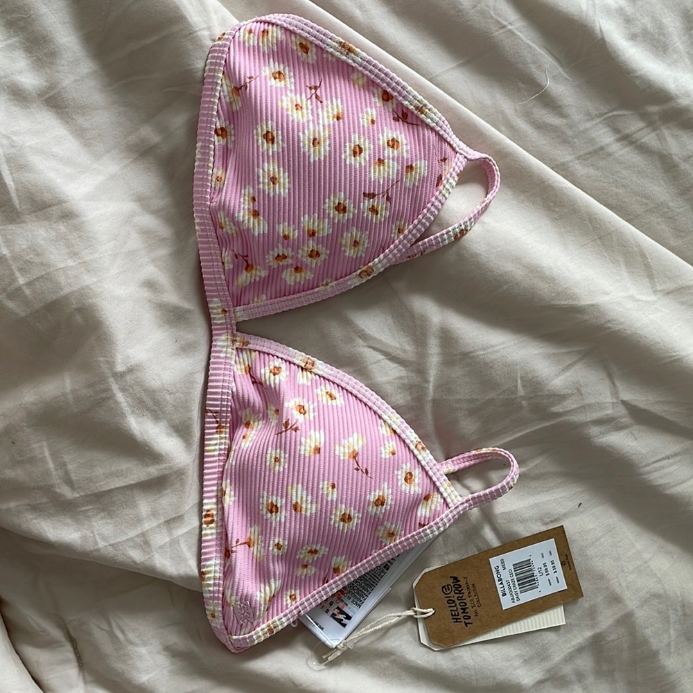 Billabong swim top